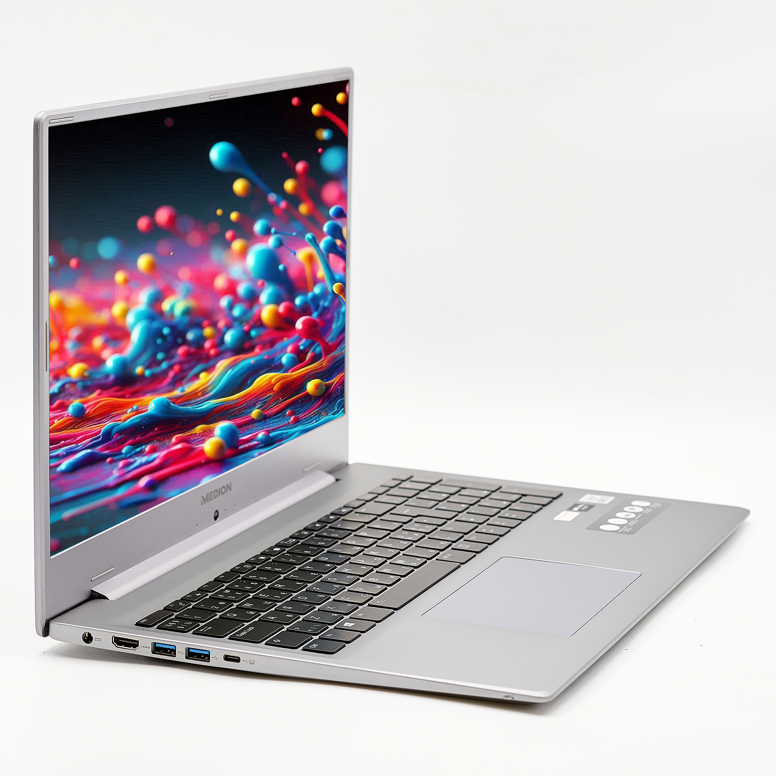 Ноутбук 17,3" Medion (Lenovo Group) Akoya S17403 Intel Core i3-10110U RAM 32 ГБ SSD 1 ТБ Intel Graphics Підсвітка Win10 (4478), фото №3