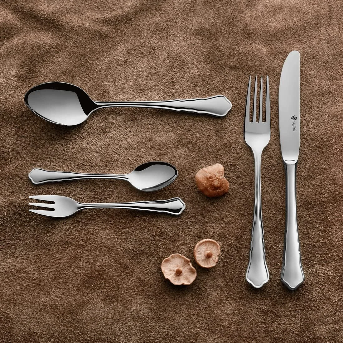 Набір столових приборів для 6 осіб PW Paul Wirths CHIPPENDALE 7700, 30 предметів, полірована нержавіюча сталь, з підносом для столових приборів, фото №2 Набір столових приборів для 6 осіб PW Paul Wirths CHIPPENDALE 7700, 30 предметів, полірована нержавіюча сталь, з підносом для столових приборів, фото №2