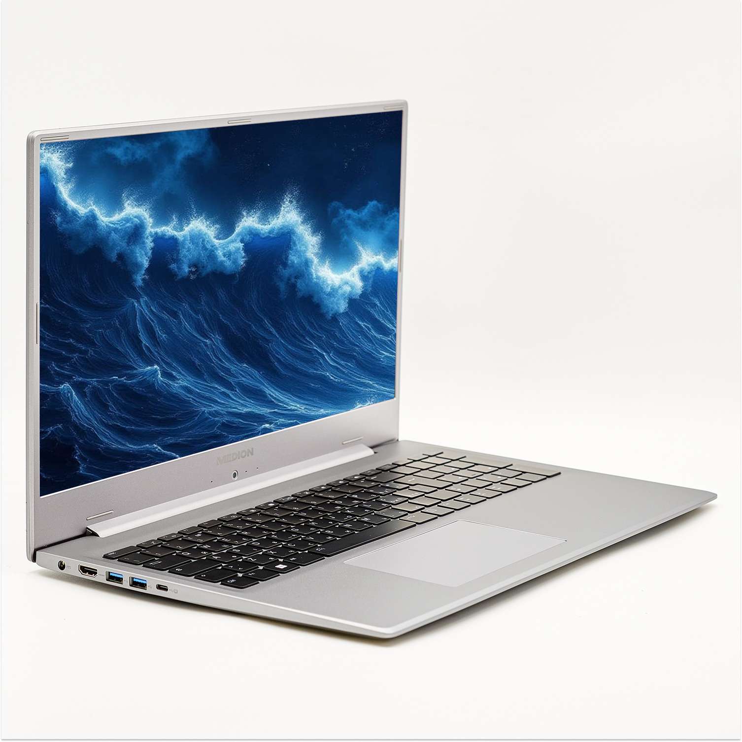 Ноутбук 17,3" Medion (Lenovo Group) Akoya P17607 Intel Core i7-10510U RAM 16 ГБ SSD 512 ГБ + HDD 1.5 ТБ Nvidia GeForce Win10 (4579), фото №3
