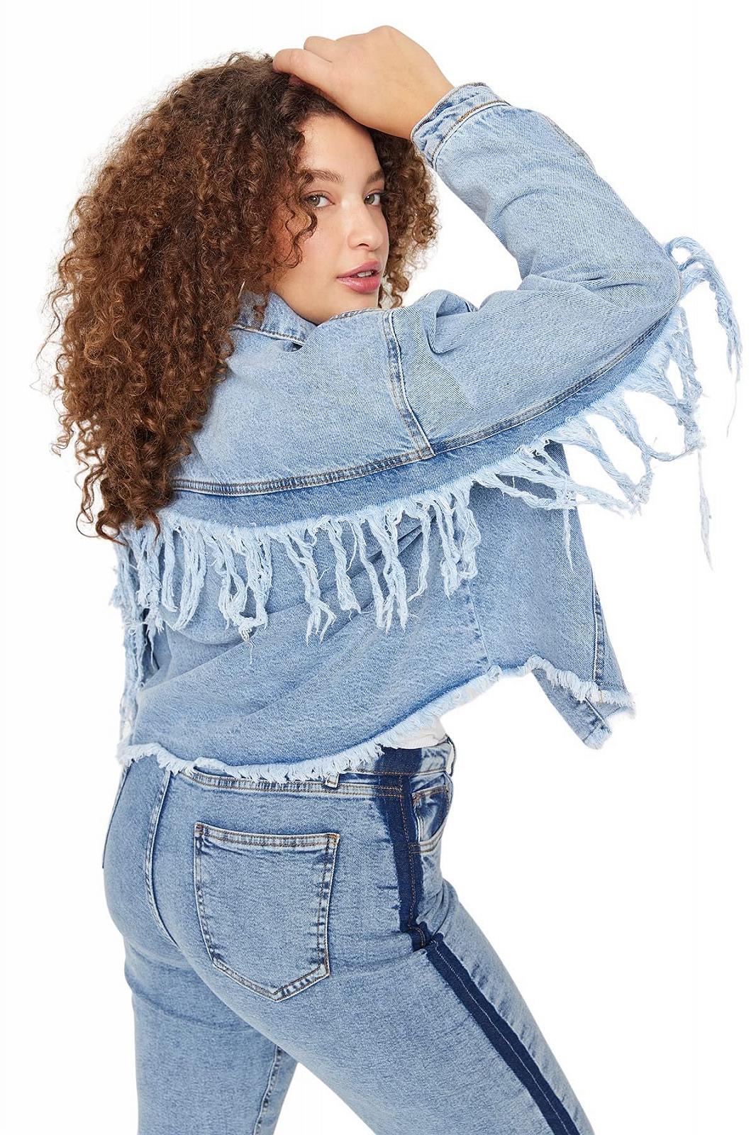 Джинсова куртка TRENDYOL Basic однотонна, фото №1 Джинсова куртка TRENDYOL Basic однотонна, фото №1