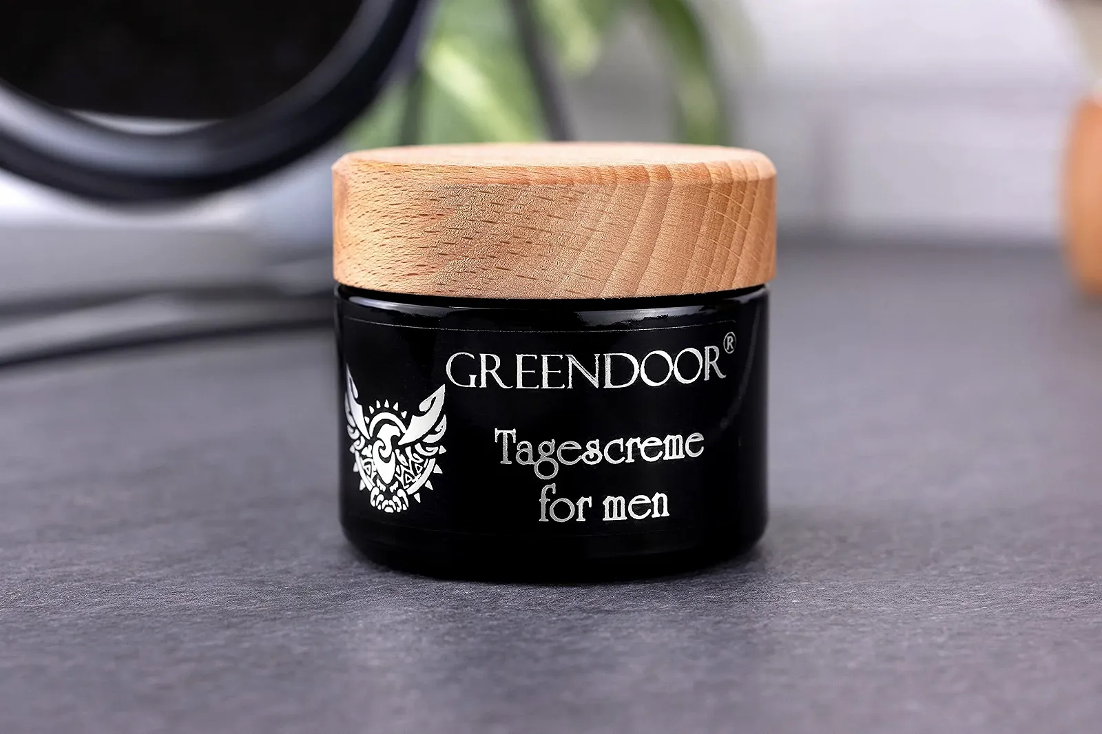 Денний крем GREENDOOR Naturkosmetik для чоловіків 50 мл Веганський З водоростями та органічним Jambu, фото №4 Денний крем GREENDOOR Naturkosmetik для чоловіків 50 мл Веганський З водоростями та органічним Jambu, фото №4