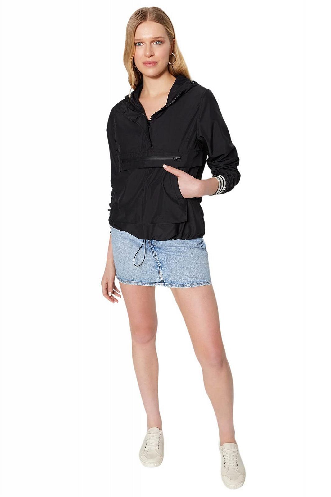 Жіноча Куртка TRENDYOL Базова Однотонна Зимова, фото №3