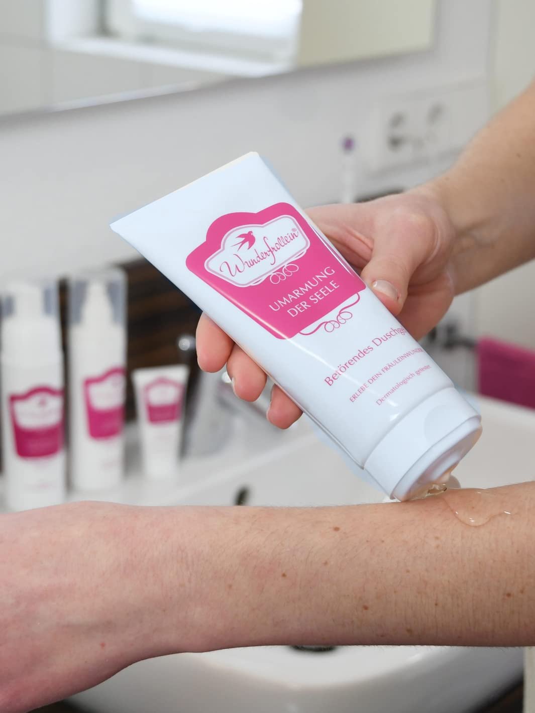 Гель для душу Embrace the Soul Captivating заспокійливий протизапальний веганський, фото №3