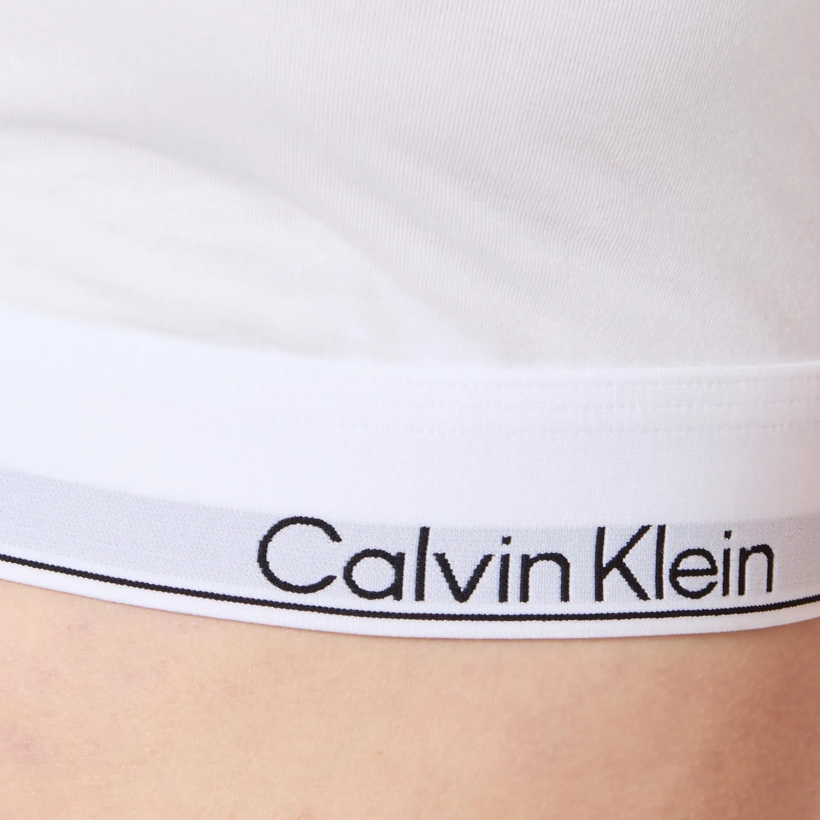 Бюстгальтер Calvin Klein triangle, фото №3 Бюстгальтер Calvin Klein triangle, фото №3