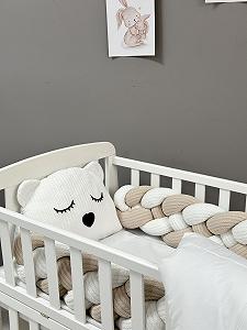 Комплект для новонародженого з бортиком косичкою Ведмедик молочний synthetic.ua - Фото 1