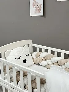 Комплект для новорожденного с бортиком косичкой Ведмедик молочный synthetic.ua - Фото 1