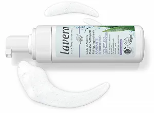 Пенка для умывания lavera Basis Sensitive Натуральная косметика Веганская Алоэ Вера и Органическое миндальное масло Для лица Натуральная формула очищения 1 x 150 мл synthetic.ua - Фото 1