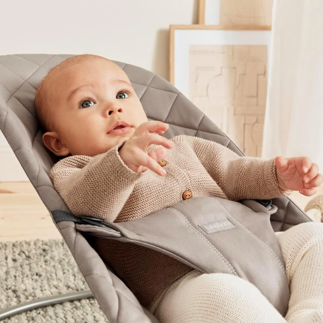 Шезлонг детский BabyBjorn Bouncer Bliss Woven / от рождения до 2 лет / до 13 кг / естественное укачивание / Песочно-Серый, фото №6