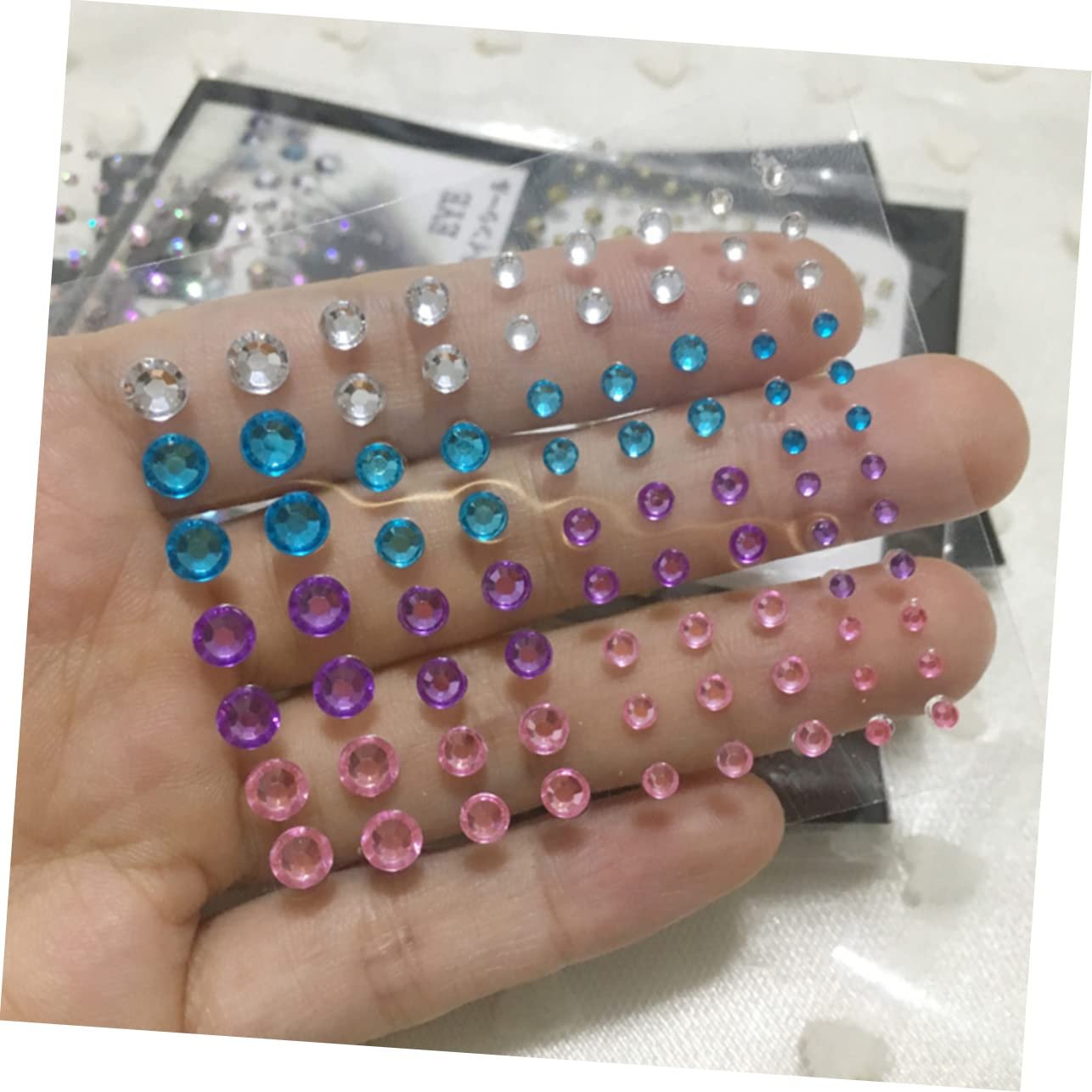 Стразы акриловые FRCOLOR 5 листов на клейкой основе для тела, глаз, лица, фото №4 Стразы акриловые FRCOLOR 5 листов на клейкой основе для тела, глаз, лица, фото №4