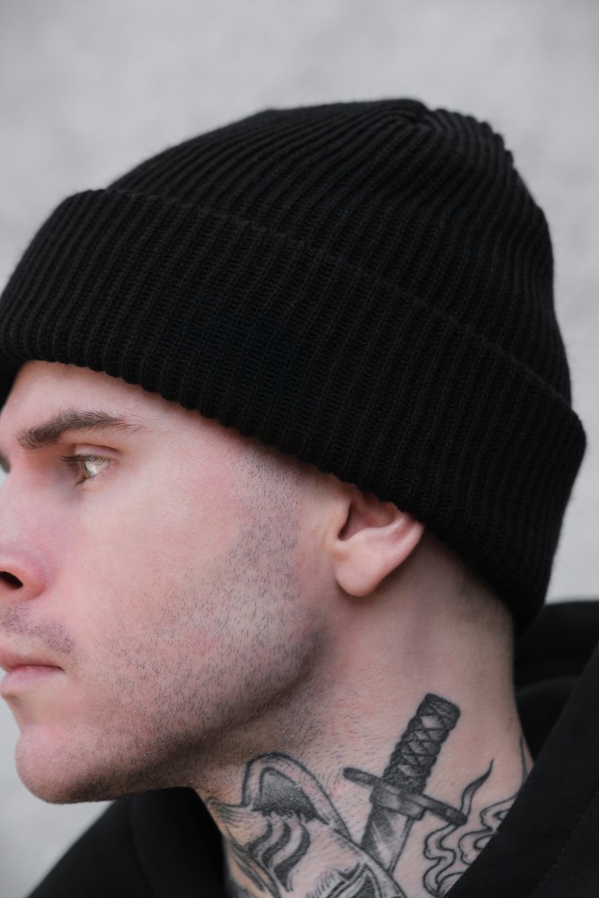 Подовжена трикотажна шапка біні докер Without dominic black, фото №3 Подовжена трикотажна шапка біні докер Without dominic black, фото №3