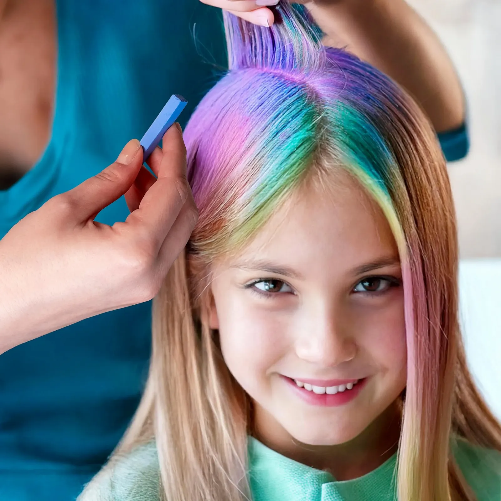 Набір крейди для волосся B&T Vibrant, 12 кольорів, проста у використанні, змивається, тимчасова фарба для волосся, фото №6 Набір крейди для волосся B&T Vibrant, 12 кольорів, проста у використанні, змивається, тимчасова фарба для волосся, фото №6