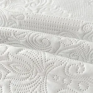 Покривало Qucover 240 x 260 см Білий з 2 наволочками 50 x 75 см, Вінтажний візерунок synthetic.ua - Фото 1