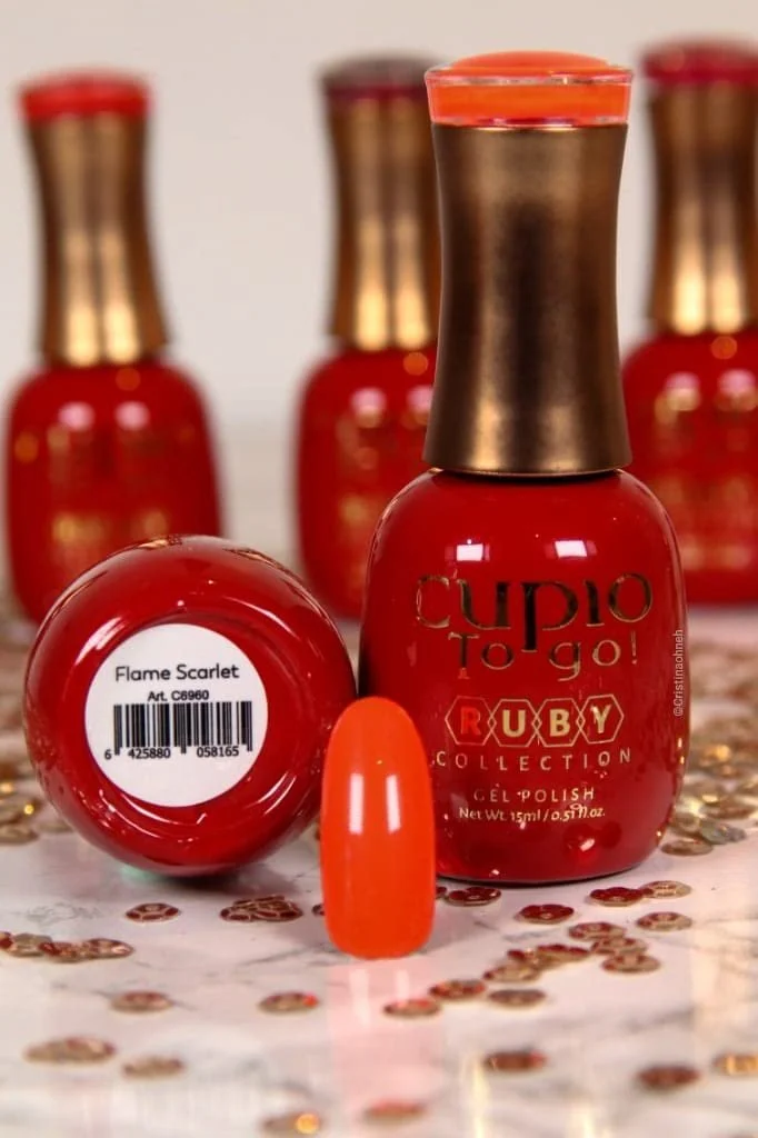Гель-лак Cupio Ruby Collection Flame Scarlet, фото №2 Гель-лак Cupio Ruby Collection Flame Scarlet, фото №2