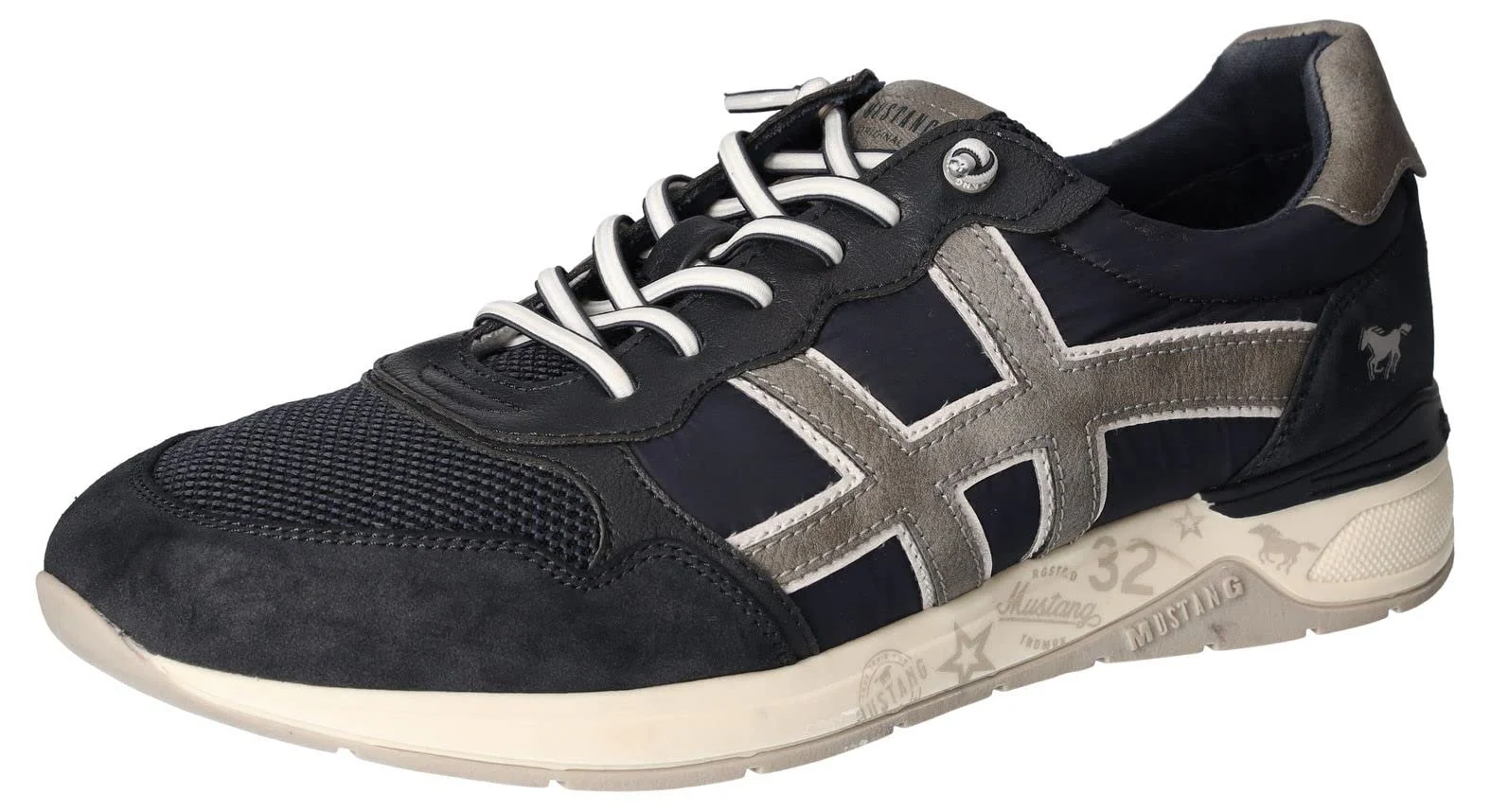 Кросівки MUSTANG на шнурівці, фото №1 Кросівки MUSTANG на шнурівці, фото №1