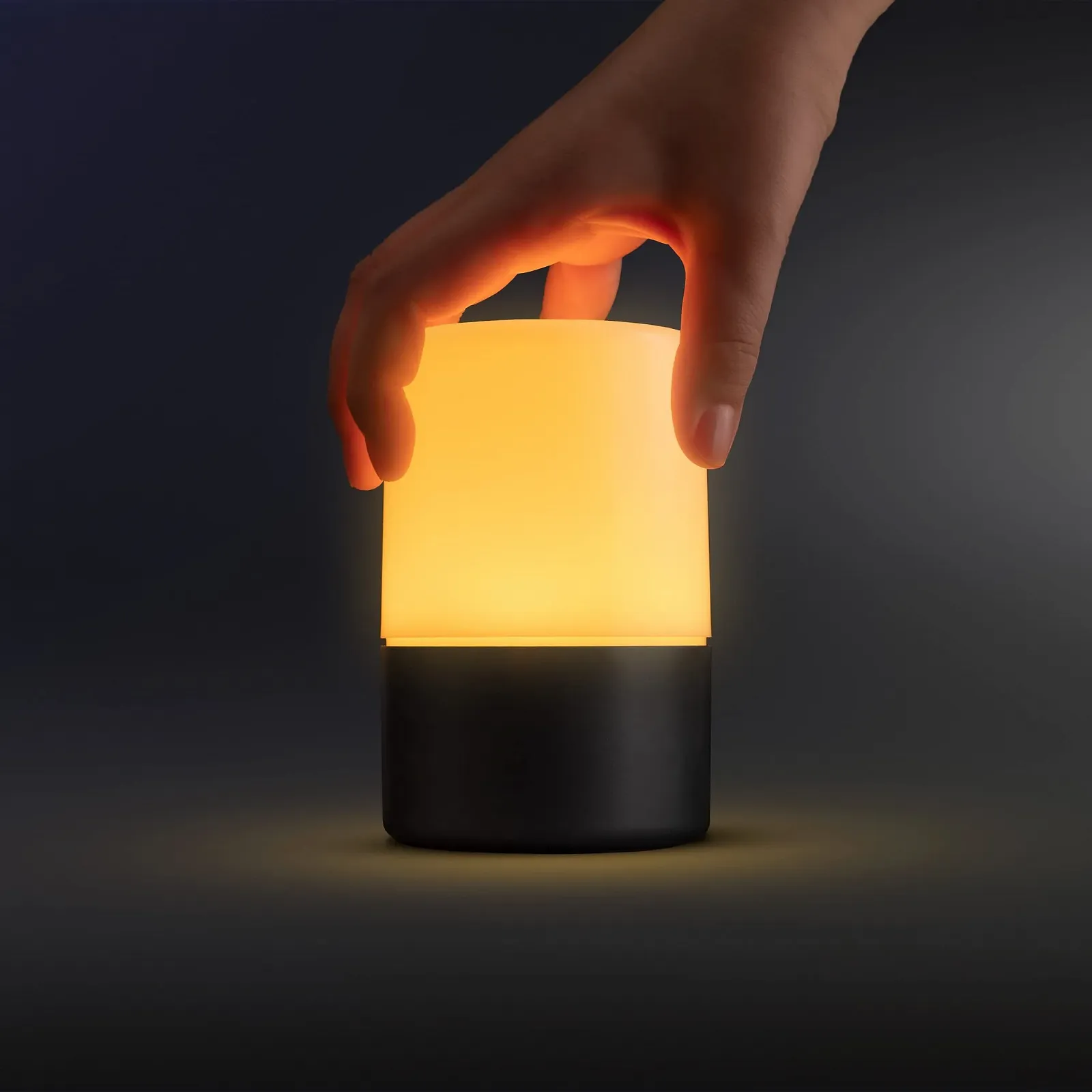 Настольная лампа Phoscon HIVE The Luminous Companion Zigbee Bluetooth Android App беспроводная зарядка LED диммируемая 16 млн цветов, фото №5