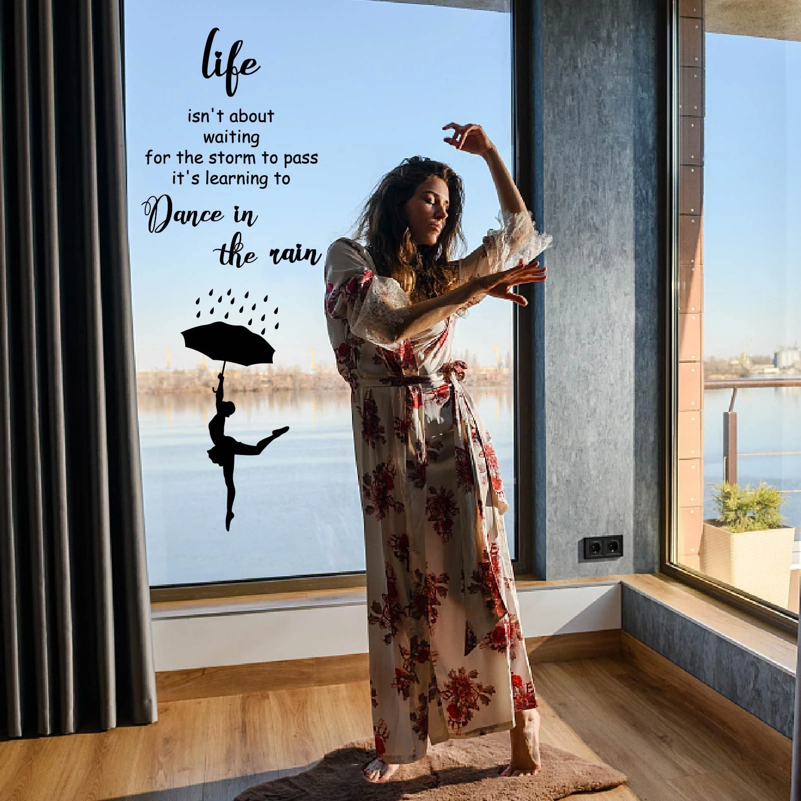 Наклейка на стіну SUPERDANT Dance in the Rain 35 x 60 см, фото №4 Наклейка на стіну SUPERDANT Dance in the Rain 35 x 60 см, фото №4