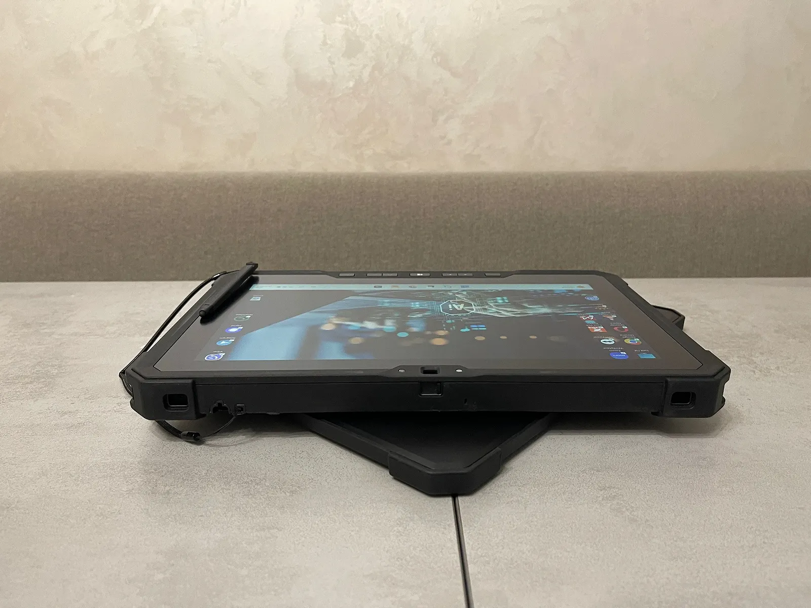Захищений планшет Dell 7212 Rugged, 11.6" FHD, i5-7300U, 8GB, 256GB, фото №8 Захищений планшет Dell 7212 Rugged, 11.6" FHD, i5-7300U, 8GB, 256GB, фото №8