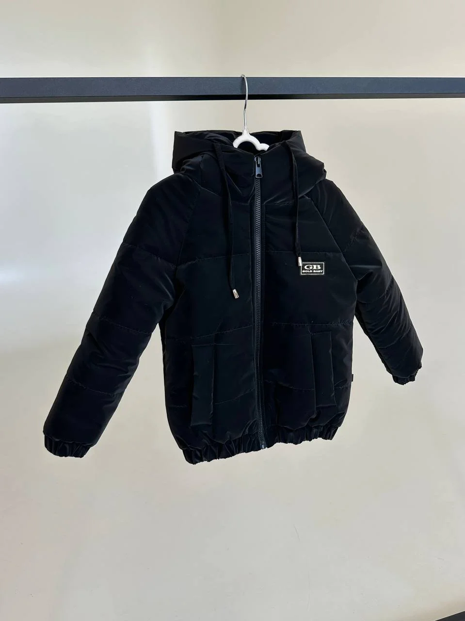 Дитяча демісезонна курточка з капюшоном від 74 до 158 розмір, весна/осінь чорна матова, фото №2