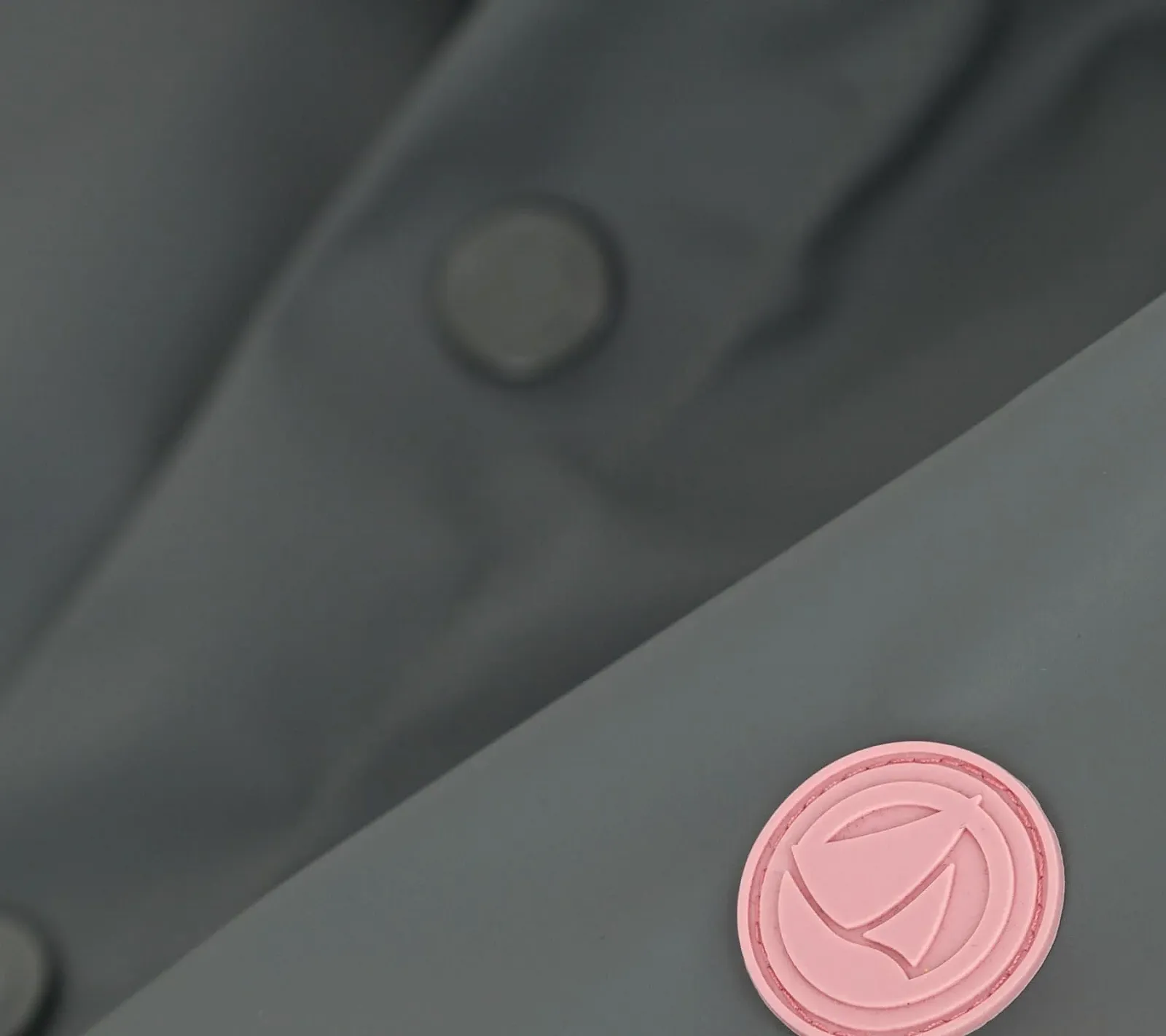 Длинный вощеный Petit Bateau для девочек, фото №4 Длинный вощеный Petit Bateau для девочек, фото №4