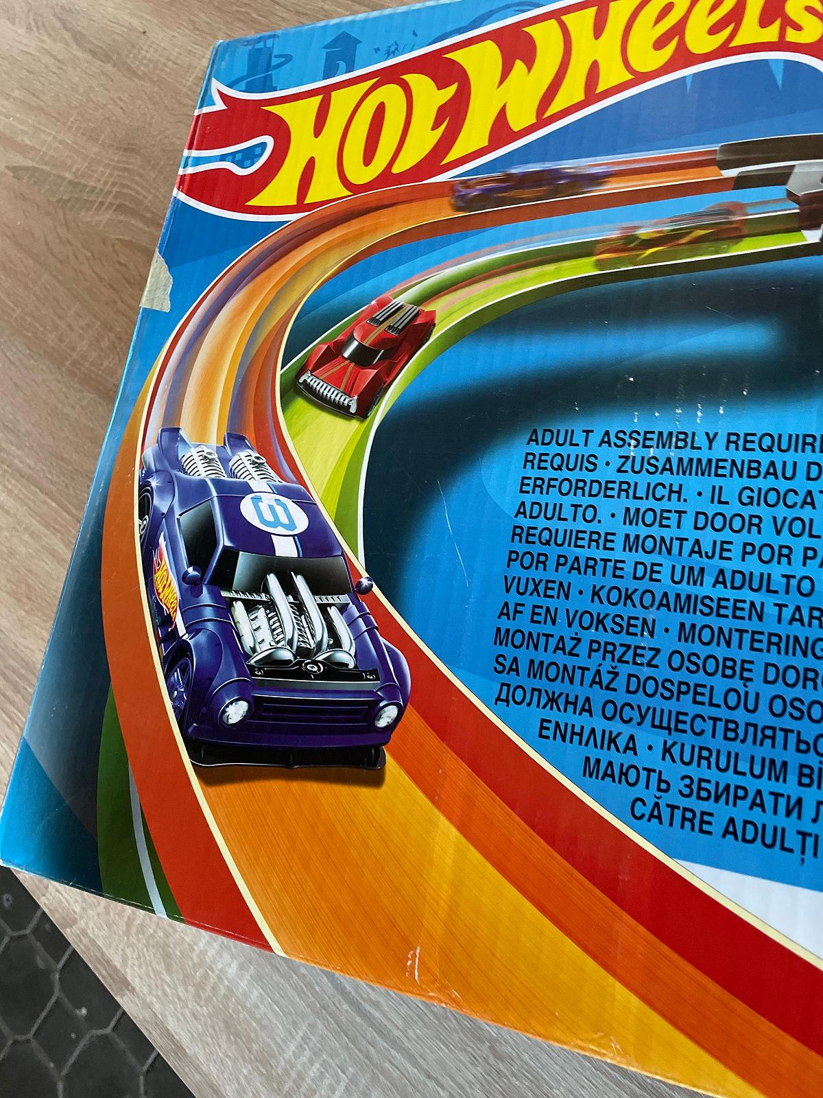 Автомобільний трек Hot Wheels Colossal Crash GWT41 не працює та немає деяких деталей, фото №4