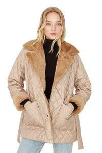 Куртка TRENDYOL женская зимняя стеганая однотонная - Фото 1