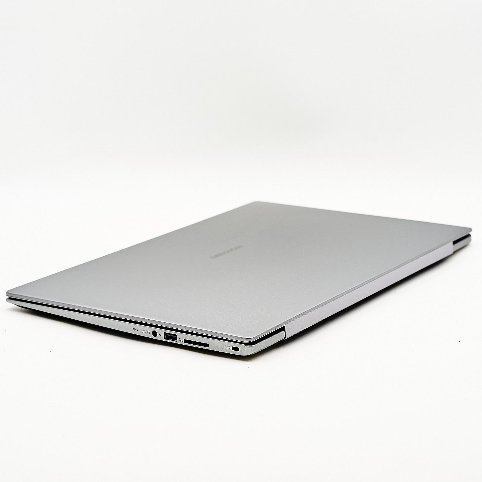 Ноутбук Medion Akoya E17201 17.3" Intel RAM 8 ГБ SSD 512 ГБ Intel Graphics FullHD IPS Металл, б/у, фото №4