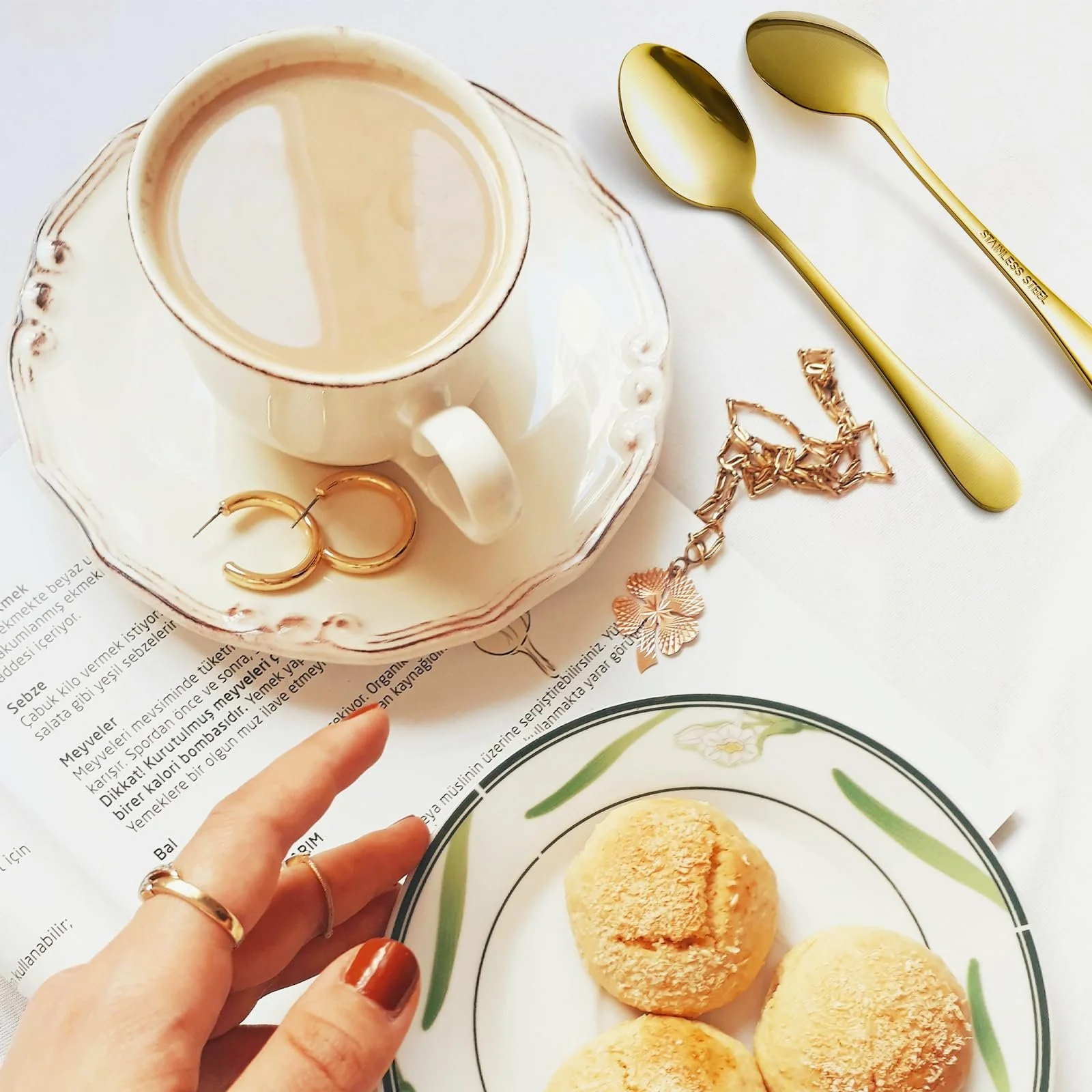 Ложки чайні Brand Series Model Gold, набір 6 штук, 12 см, фото №4 Ложки чайні Brand Series Model Gold, набір 6 штук, 12 см, фото №4