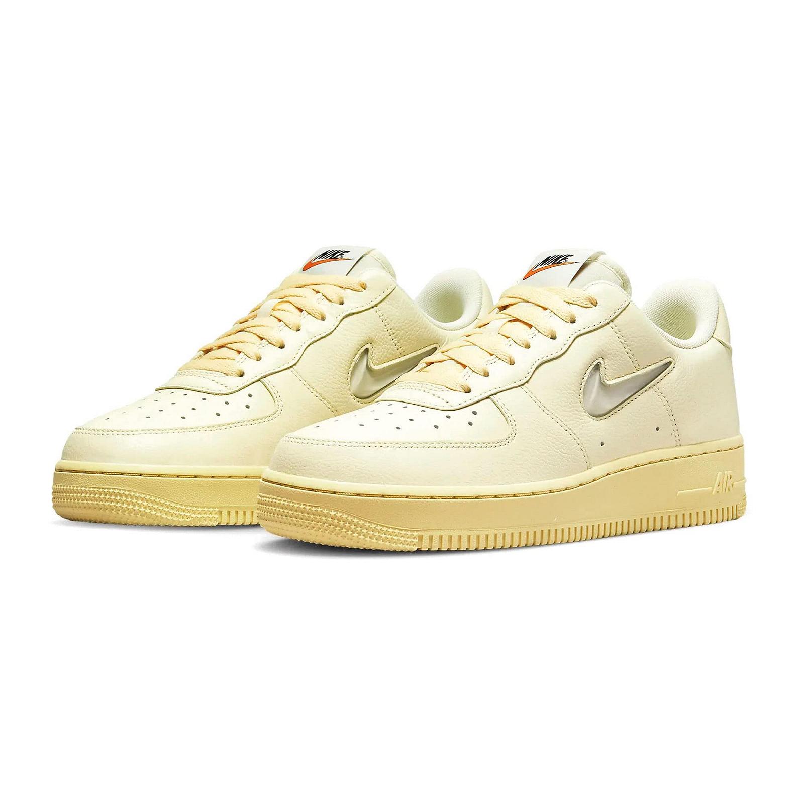Кросівки Nike Air Force 1 07 Lx Fashion Straps жіночі, фото №1