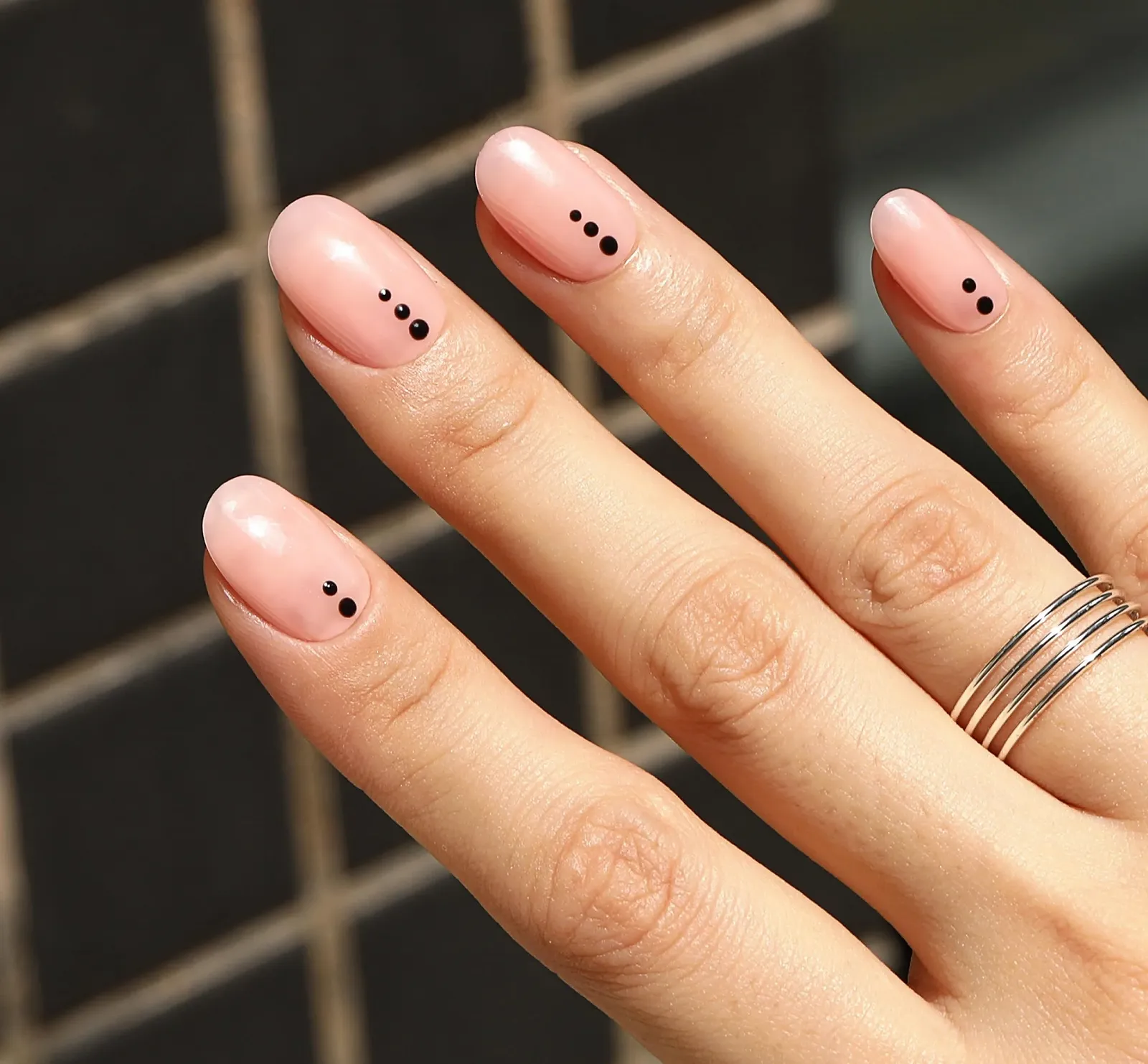 Гель-лак BLUESKY Pastel Series Pastel 02 Клубничный Bon Bon - Бледно-розовый, фото №3 Гель-лак BLUESKY Pastel Series Pastel 02 Клубничный Bon Bon - Бледно-розовый, фото №3