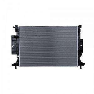 Радиатор охлаждения двигателя HELLA 8MK 366 302-521 для FORD synthetic.ua - Фото 1