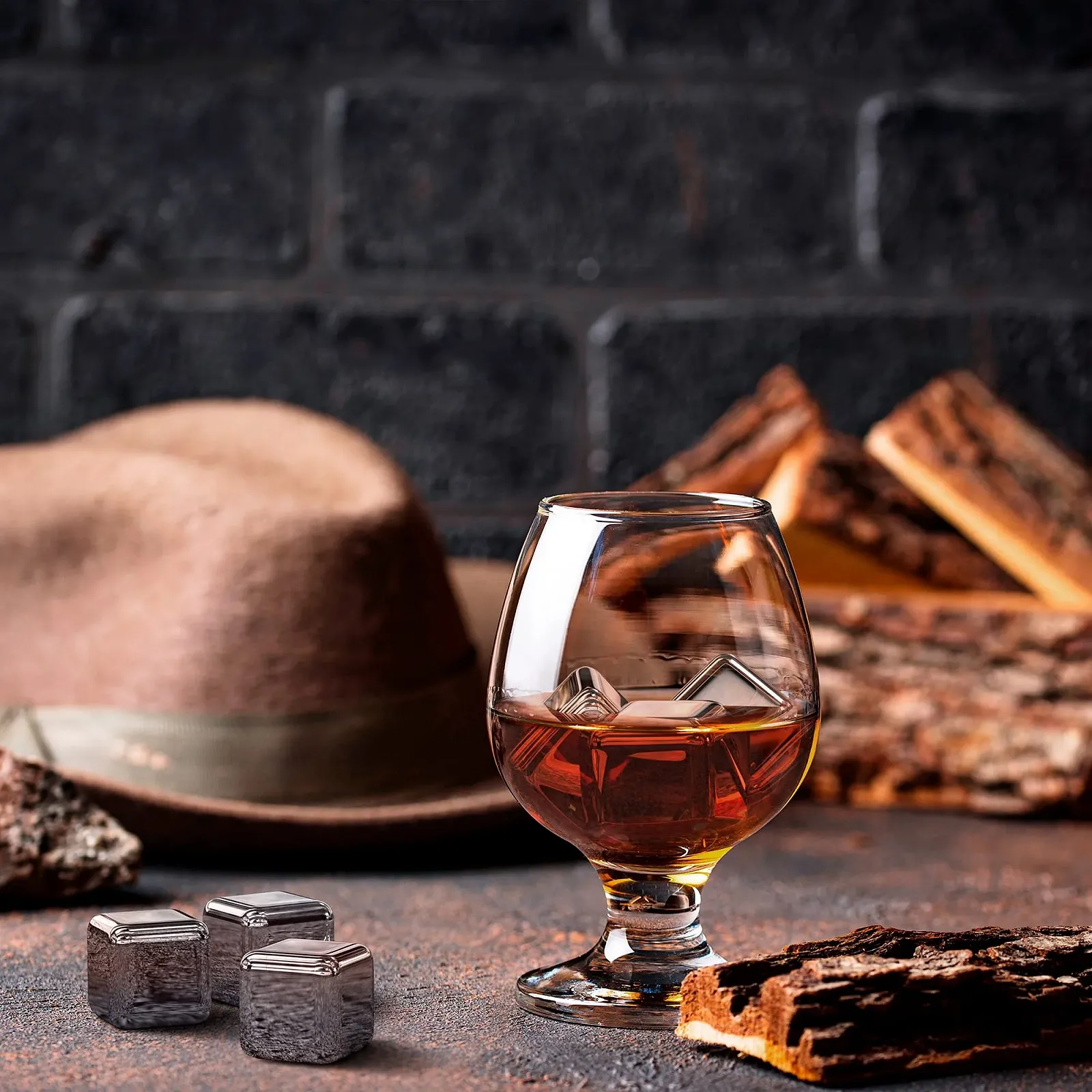 Камни для виски VINENCO, 8 многоразовых охлаждающих кубиков из нержавеющей стали + мешочек для хранения, фото №4 Камни для виски VINENCO, 8 многоразовых охлаждающих кубиков из нержавеющей стали + мешочек для хранения, фото №4