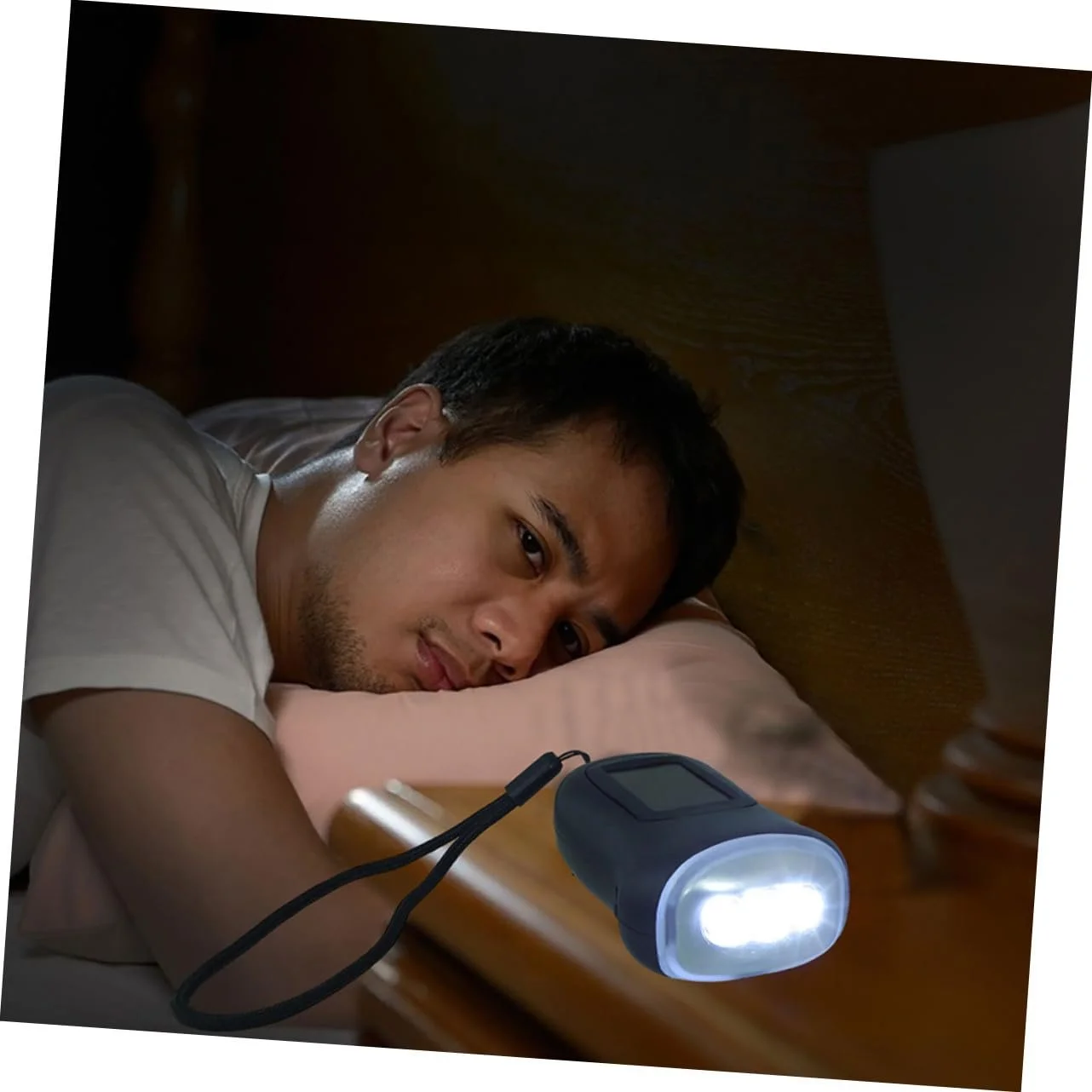 Ручной фонарик OSALADI, 2 шт, с солнечной подзарядкой, прочный, многофункциональный для кемпинга, походов, чрезвычайных ситуаций на открытом воздухе, фото №7 Ручной фонарик OSALADI, 2 шт, с солнечной подзарядкой, прочный, многофункциональный для кемпинга, походов, чрезвычайных ситуаций на открытом воздухе, фото №7