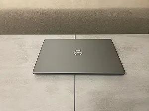 Мобільна робоча станція Dell Precision 7750, 17,3" FHD IPS, i7-10875H, 64GB, 1TB SSD, Nvidia Quadro RTX 4000 8GB synthetic.ua - Фото 1