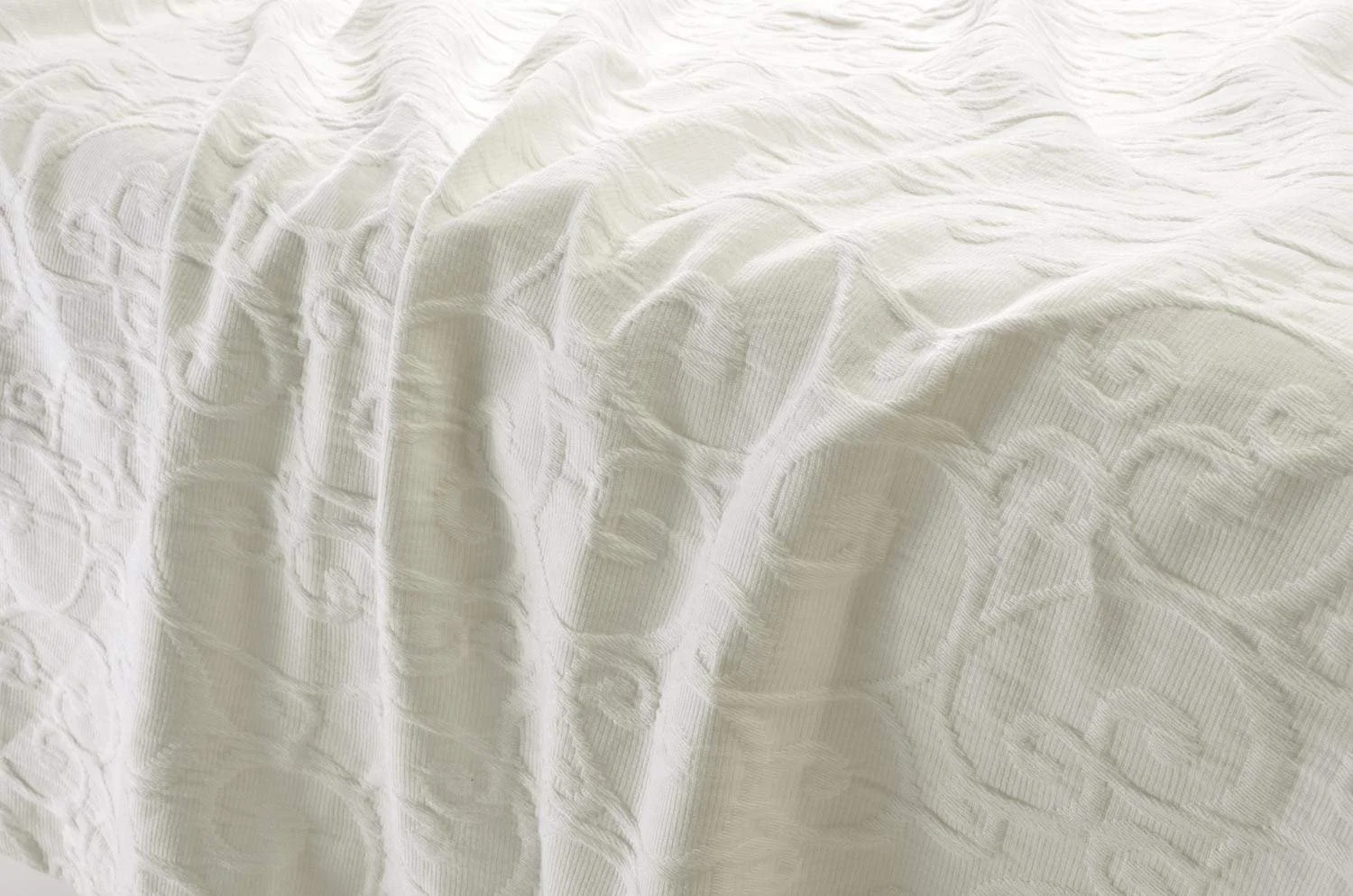 Покривало Wohnen & Accessoires GmbH & Co. KG Elegant "Fleur" Тканина 100% Бавовна 260 x 300 см Білий, фото №5