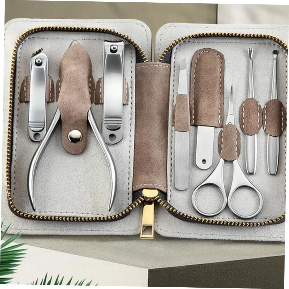 Набор инструментов для маникюра и педикюра CALLARON, фото №5 Набор инструментов для маникюра и педикюра CALLARON, фото №5