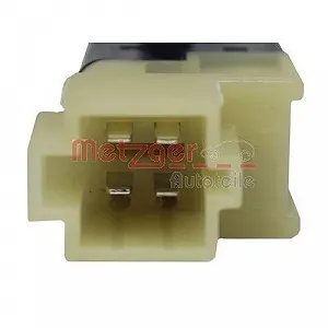 Выключатель стоп-сигнала METZGER 0911117 GREENPARTS для MERCEDES-BENZ VAG synthetic.ua - Фото 1