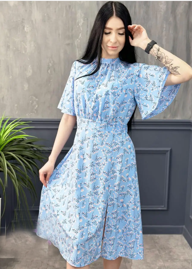 Женское летнее платье миди с разрезом в цветочный принт GF509334 размер 42/44, цвет голубой, фото №3