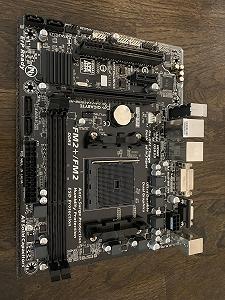 Материнская плата Gigabyte GA-F2A68HM-HD2 synthetic.ua - Фото 1