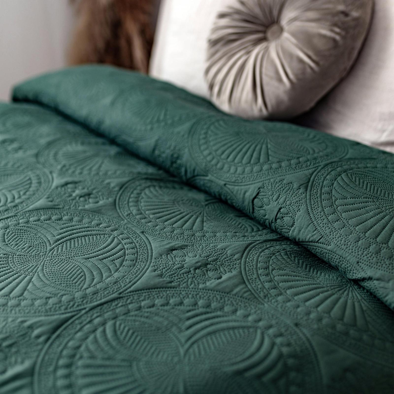 Покривало CalmyHOME 170 x 220 см, темно-зелене, фото №6 Покривало CalmyHOME 170 x 220 см, темно-зелене, фото №6