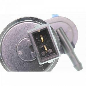 Насос омивача, очищення скла VEMO V10-08-0202 Green Mobility Parts для VW synthetic.ua - Фото 1