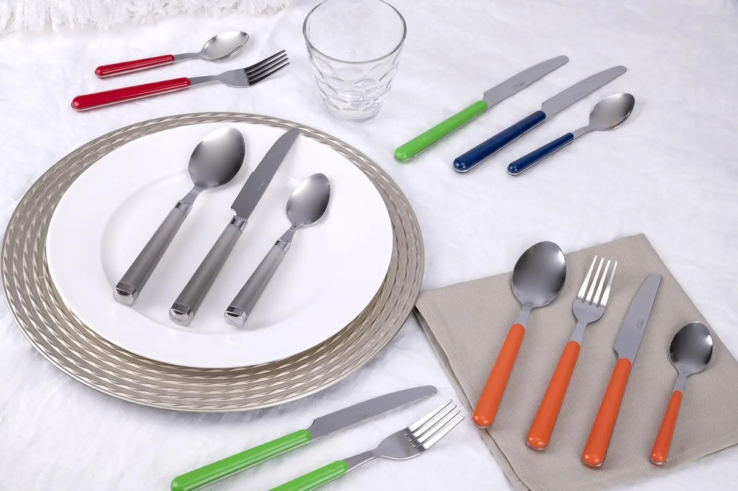 Набір столових приборів Galileo Brio Sibilla 24 предмети нержавіюча сталь з червоною ручкою, фото №4 Набір столових приборів Galileo Brio Sibilla 24 предмети нержавіюча сталь з червоною ручкою, фото №4