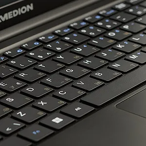 Ноутбук 14" Medion (Lenovo Group) Akoya E4251 | Чотириядерний Intel | RAM DDR4 8 ГБ | SSD 128 ГБ | Intel Graphics | Металевий корпус | Ультрабук | AKБ до 8 годин | Win10 (5103) synthetic.ua - Фото 1