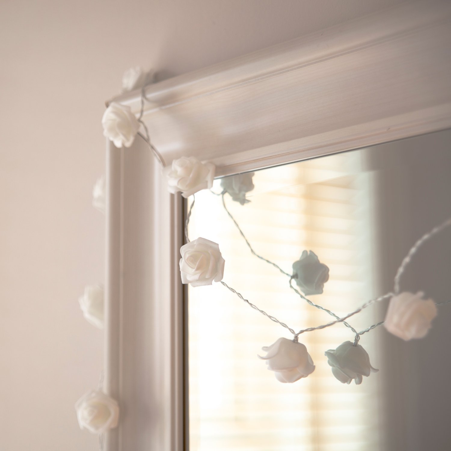 Светодиодная гирлянда Lights4fun Белые розы, 30 LED, белый, фото №2