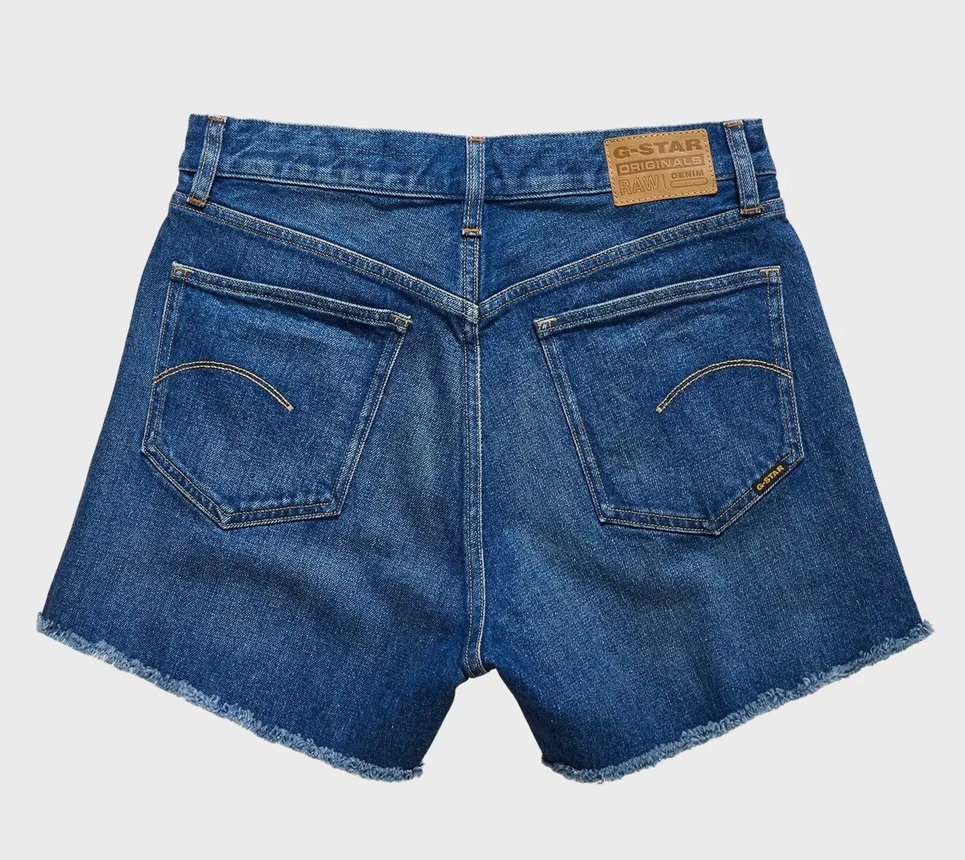 Женские джинсовые шорты G-Star RAW High Short raw edge - 27, фото №5 Женские джинсовые шорты G-Star RAW High Short raw edge - 27, фото №5