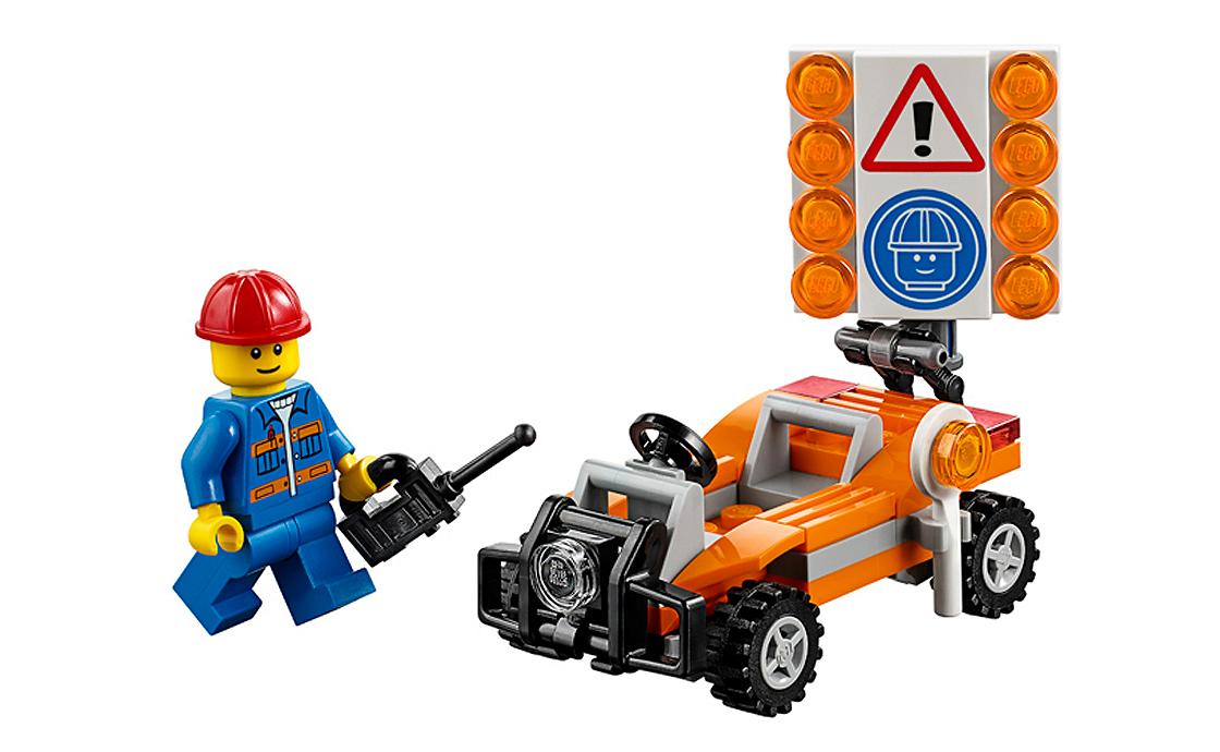 Детский конструктор LEGO City Работник дорожной службы (30357), фото №2