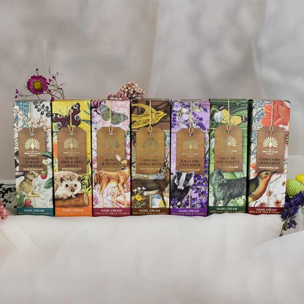 Крем для рук Anniversary 75 мл Сицилийский лайм и сладкий апельсин, фото №3 Крем для рук Anniversary 75 мл Сицилийский лайм и сладкий апельсин, фото №3