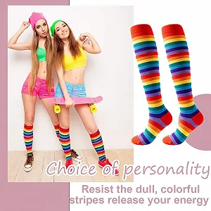 Шкарпетки Жіночі в райдужну смужку, гольфи до колін synthetic.ua - Фото 1