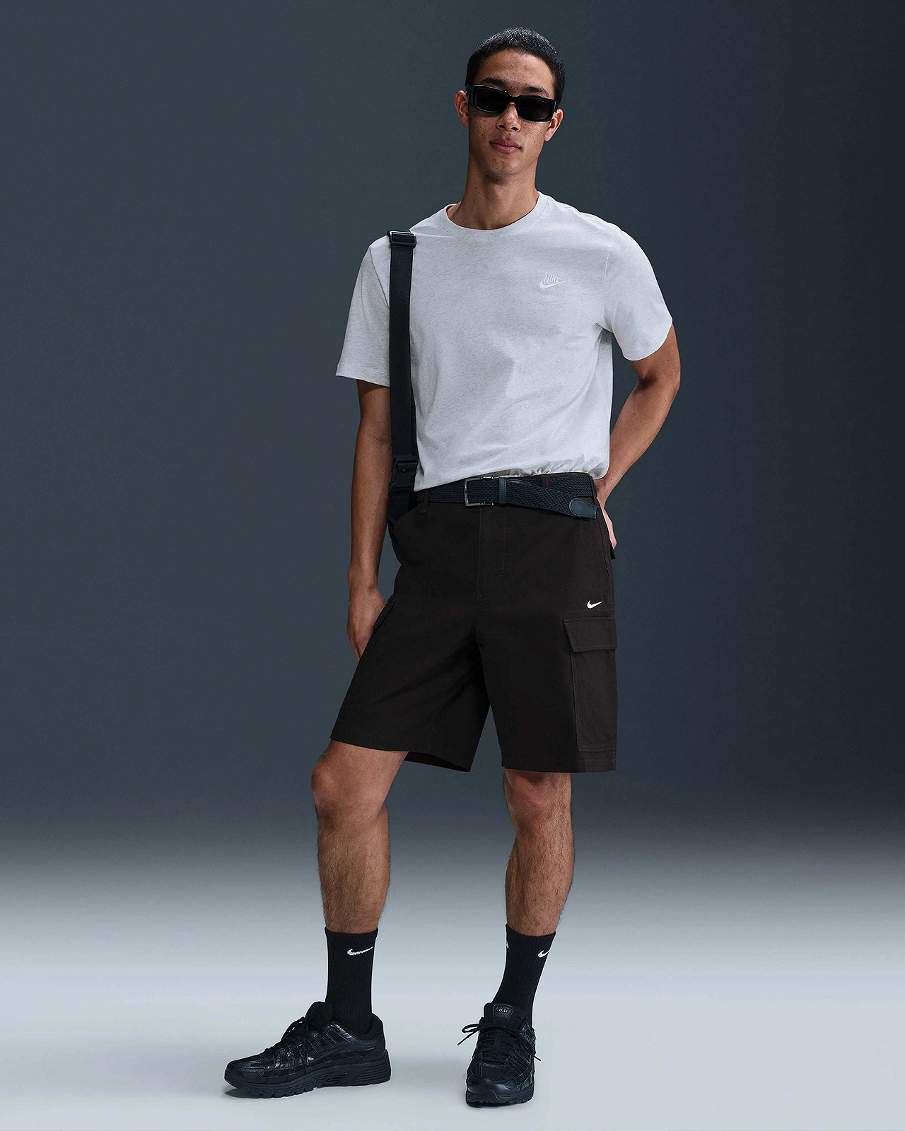 Футболка Nike Sportswear Club Brown L, фото №4