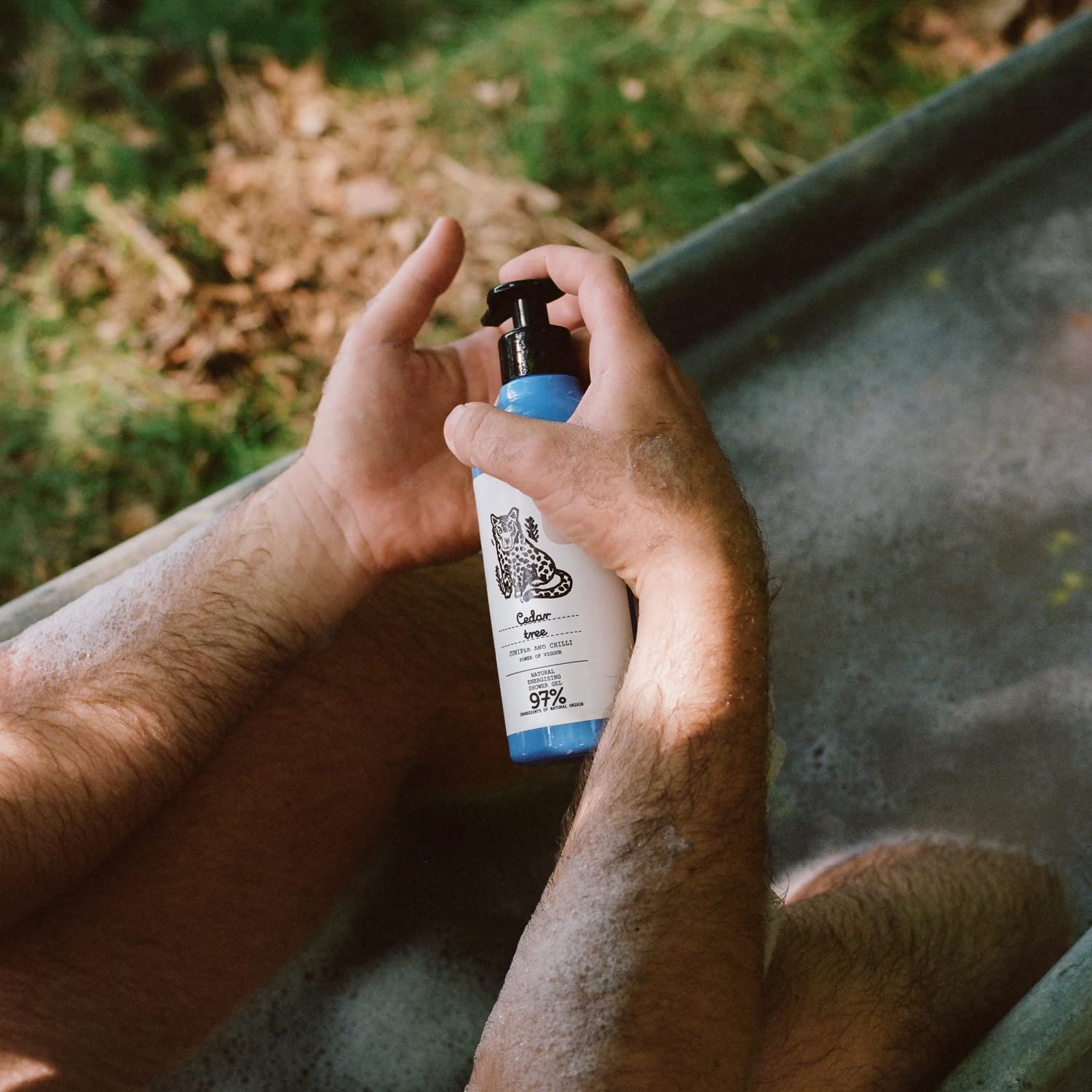 Натуральный гель для душа YOPE Wood Cedar Tree & Chilli увлажняющий 400 ml, фото №6