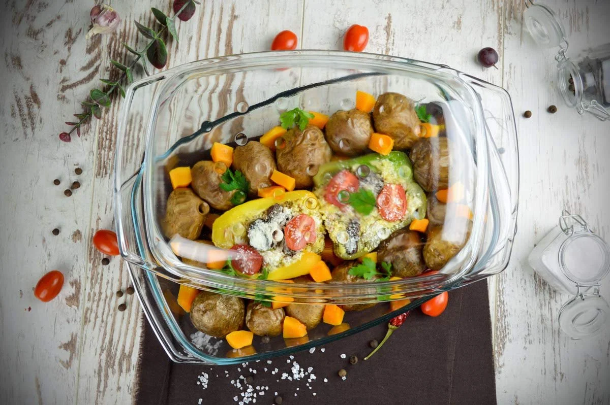 Скляна форма для запікання Sendez 4,1 л прямокутна з кришкою, фото №4 Скляна форма для запікання Sendez 4,1 л прямокутна з кришкою, фото №4